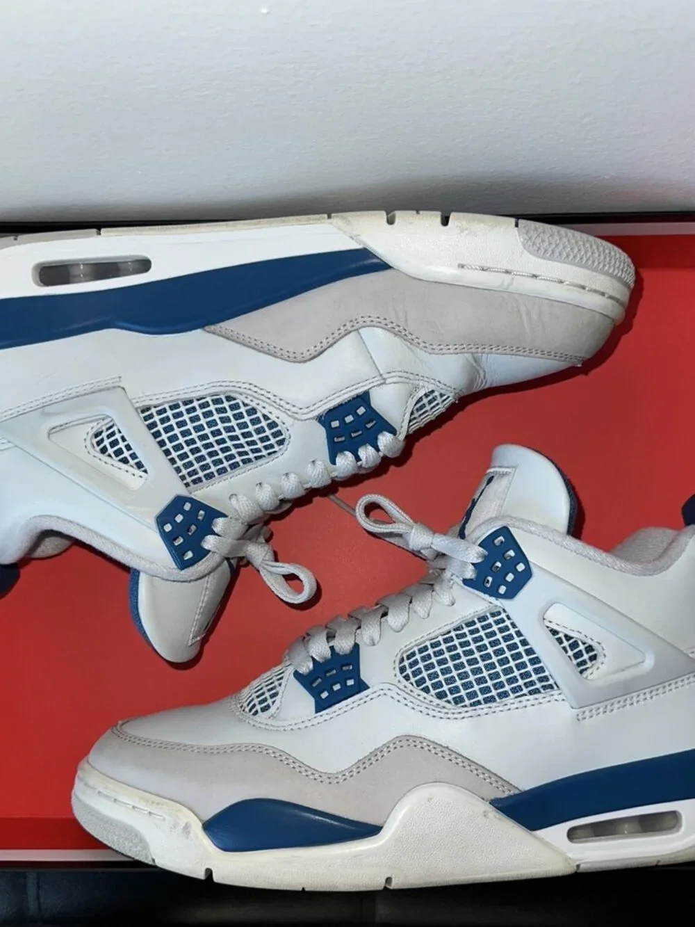 Jordan 4 Military Blue